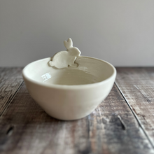 Load image into Gallery viewer, Handmade Porcelain bunny bowl with Easter Bunny
