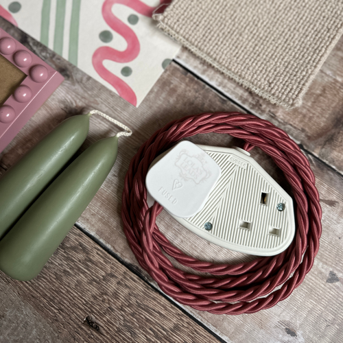 The 2m fabric extension cable from Lola's Leads with white plug