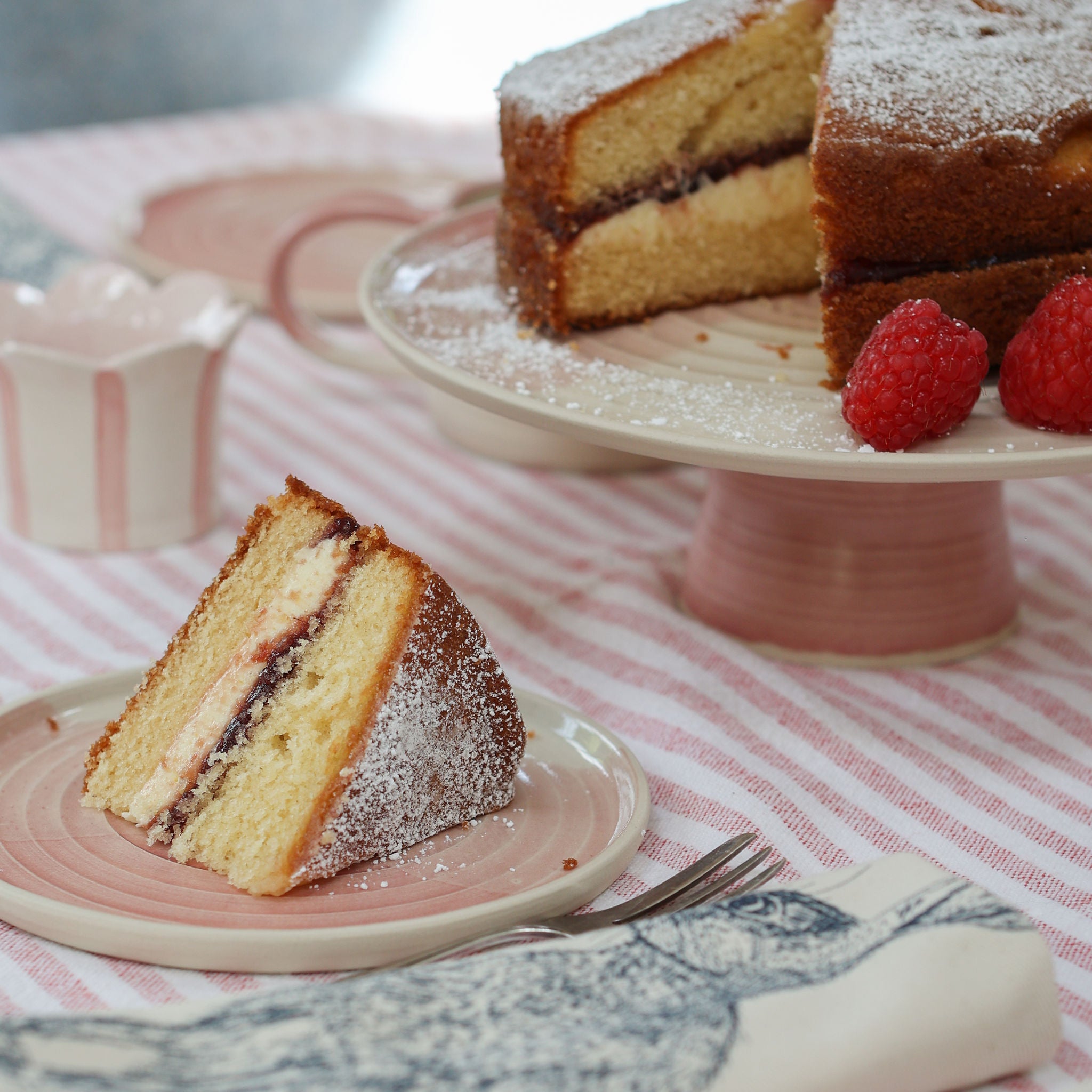 The Handmade Perfectly Sized Cake Plate Pink